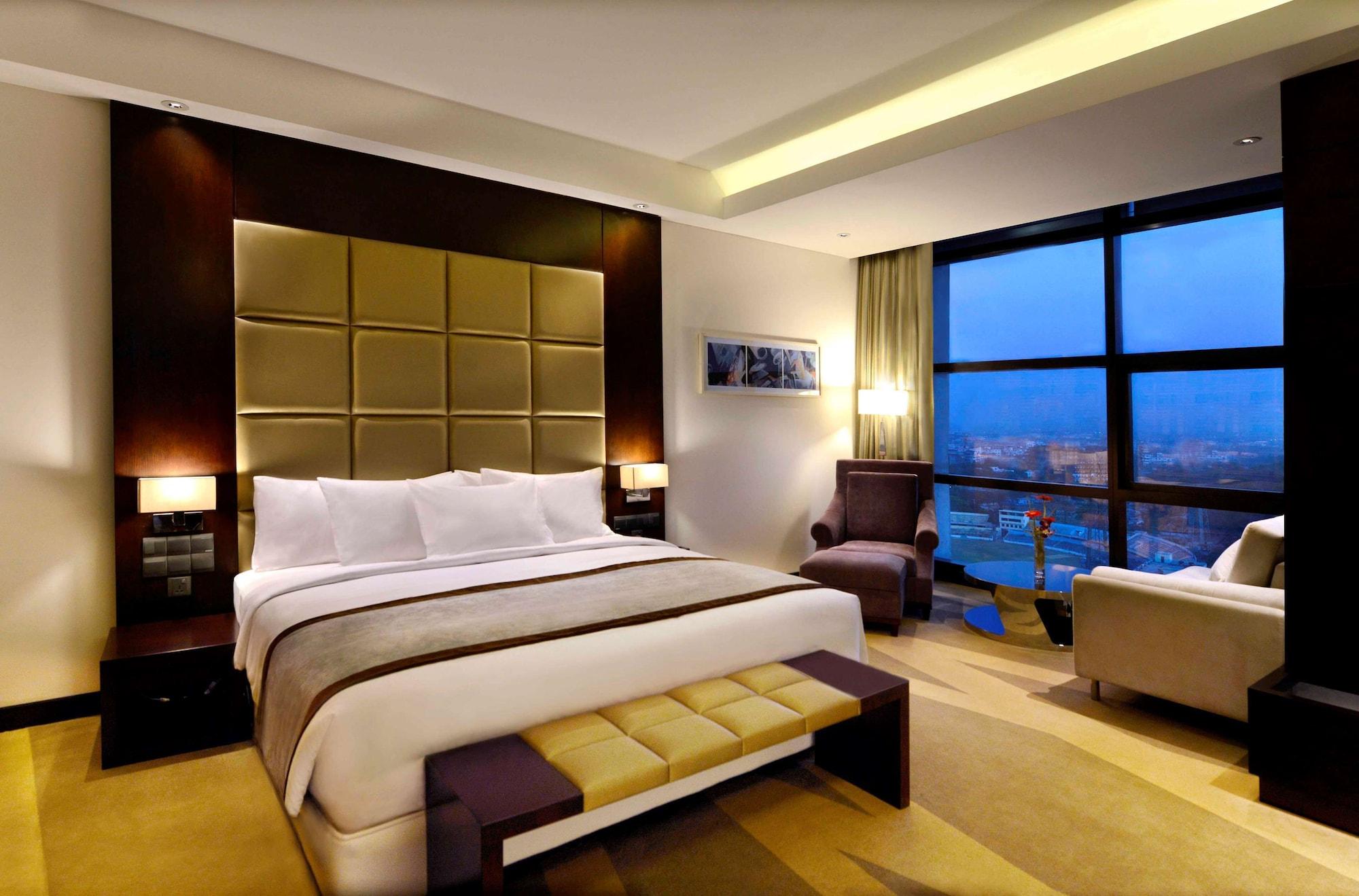Radisson Blu Chattogram Bay View Chittagong Exterior photo