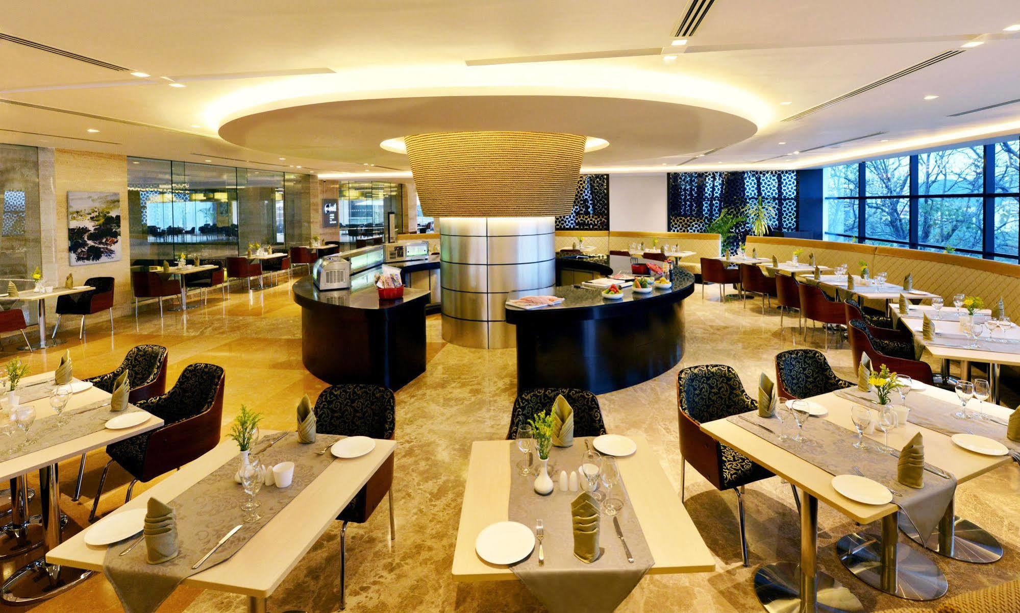 Radisson Blu Chattogram Bay View Chittagong Exterior photo